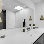 Stunning In With Wifi Apartament