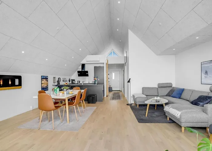 Stunning In With Wifi Apartament